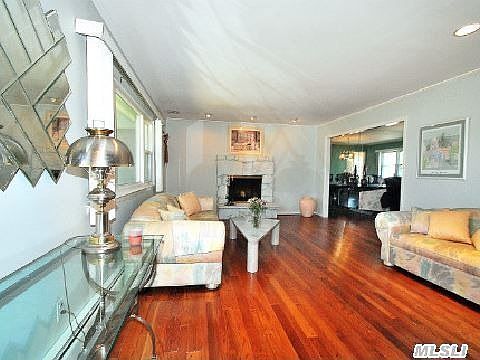 3rd image of 28 Kennedy Dr