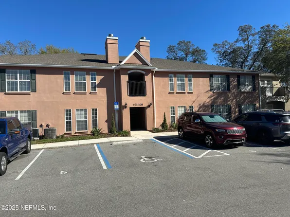104 JARDIN DE MER Place #104, Jacksonville Beach, FL 32250