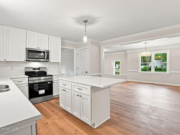 4th image of 1209 Waterloo Drive
