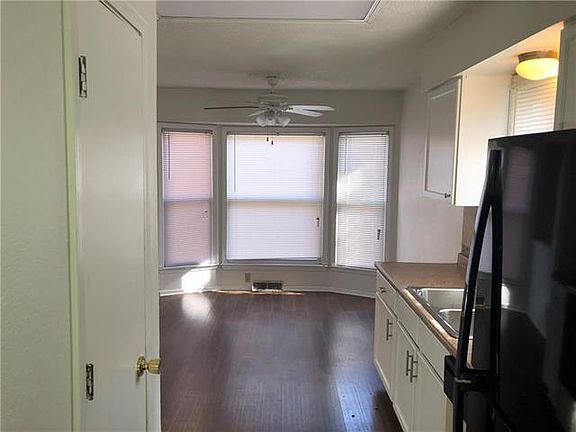 5th image of 7928 E 120th St