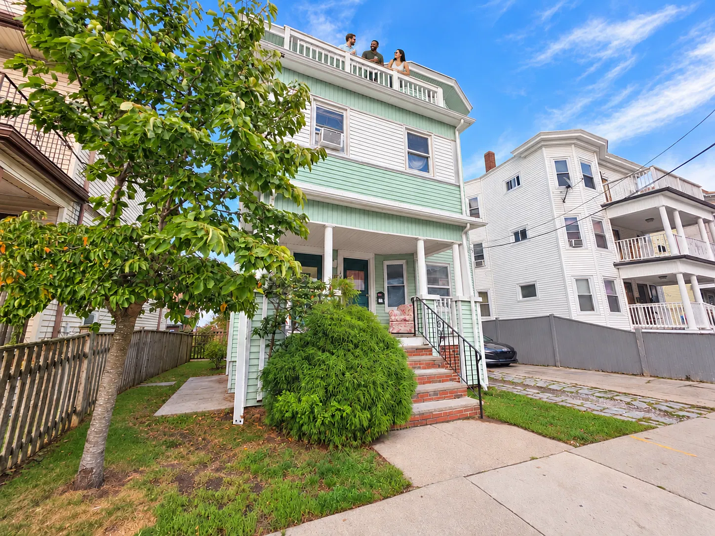 3 bed, 1100 sqft, $2,800 — Photo 1