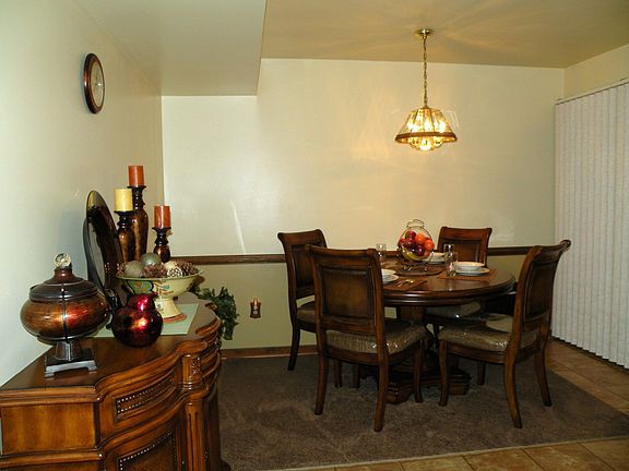 Dining Area, Spacious,Dbl Doors-Acess Deck for "Dining/Entertaining Out"