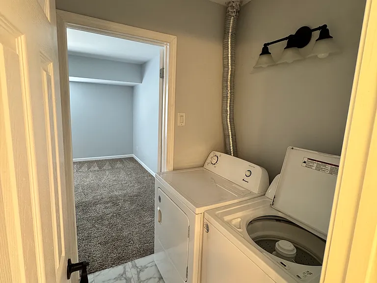 4324 Plaza Gate Ln S #202 — Photo 8