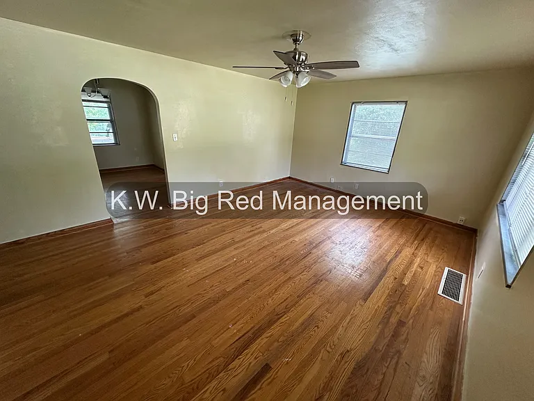 715 Utica Sellersburg Rd — Photo 2