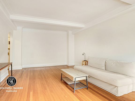 4th image of 7 Park Ave APT 12C