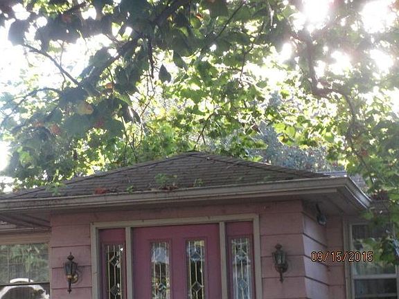 3rd image of 43 Shady Ln