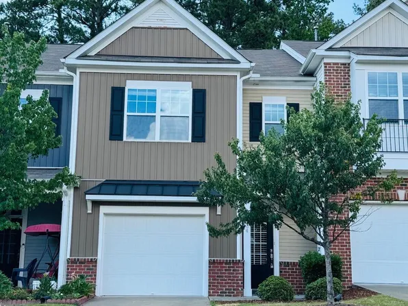 204 Traphill Dr, Morrisville, NC 27560