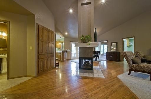 3rd image of 3 Neffwood Ln