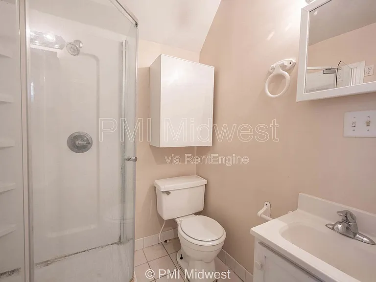 411.5 S East St — Photo 12