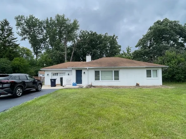 2320 Duffy Ln, Riverwoods, IL 60015