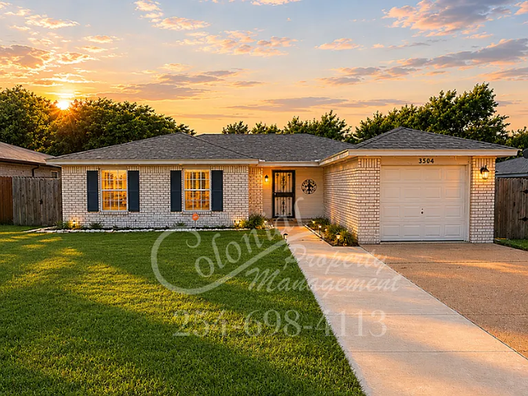 3504 Westview Dr — Photo 1