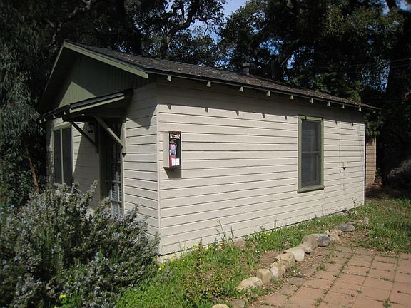 2nd image of 412 Mallory Way APT 14