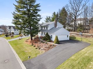 2655 Clearview Dr, Endicott, NY 13760