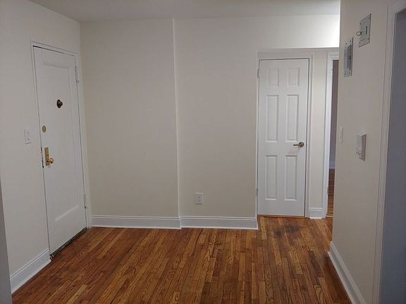 2nd image of 3334 77th St APT 2D