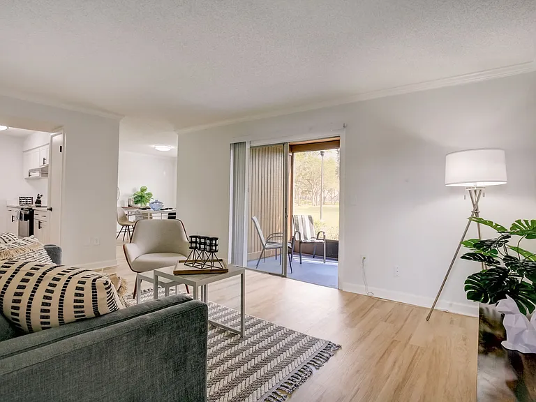 Captiva Club Apartments — Photo 8