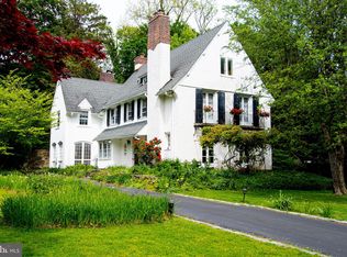 130 Llanfair Rd, Ardmore, PA 19003