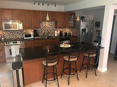 KITCHEN ISLAND