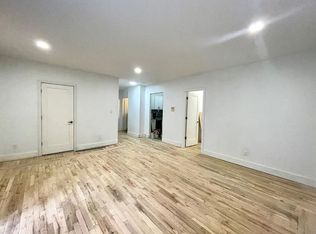 213 E 37th St #4M, New York, NY 10016