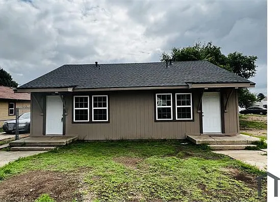 2 bed, $1,069 — Photo 1