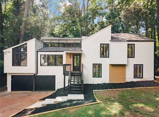 3923 Lookout Point Dr, Marietta, GA 30066