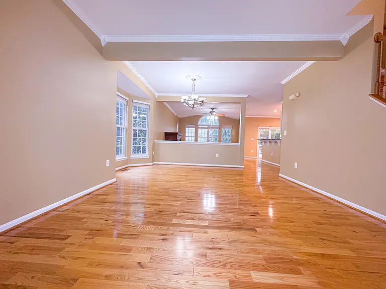 43555 Hyland Hills St — Photo 8