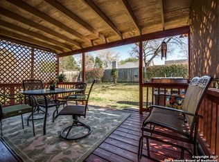 5950 Oak Run St, San Antonio, TX 78247