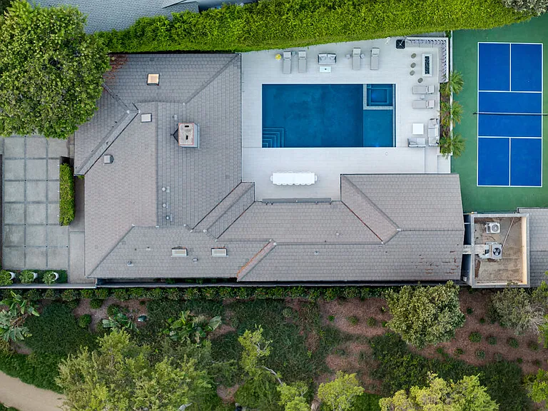 602 N Whittier Dr — Photo 35