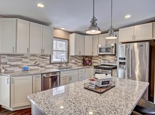 7617 111th Ave N, Champlin, MN 55316