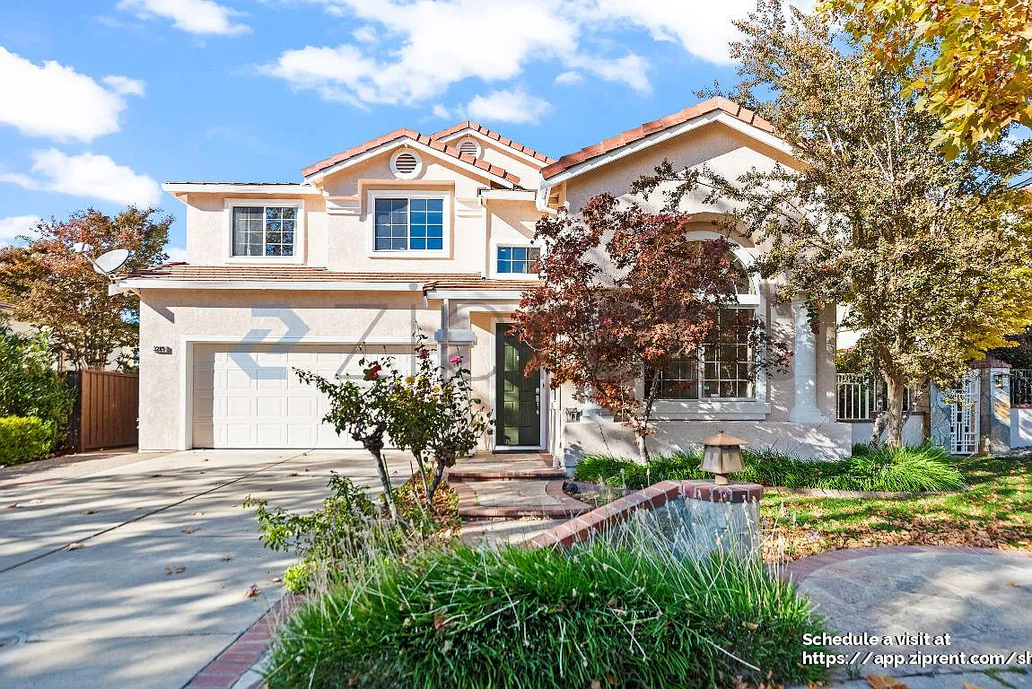 3289 Monte Verde Ln photo 1