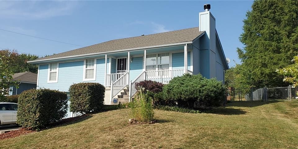 1st image of 1937 S Leslie Dr