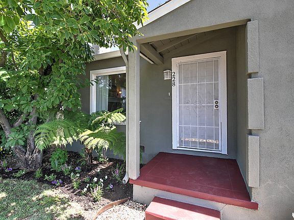 5th image of 228 Dale Dr