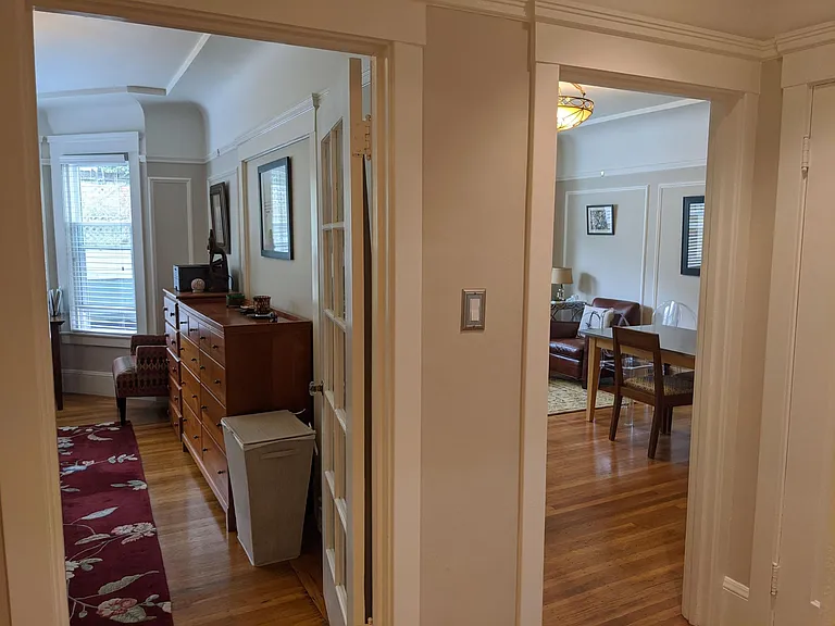 1535 Oak St — Photo 12