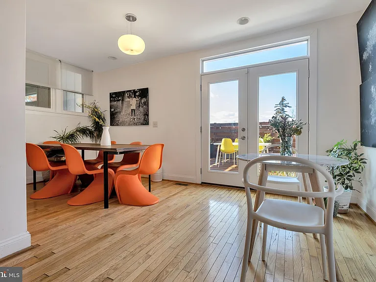 4622 New Hampshire Ave NW — Photo 8