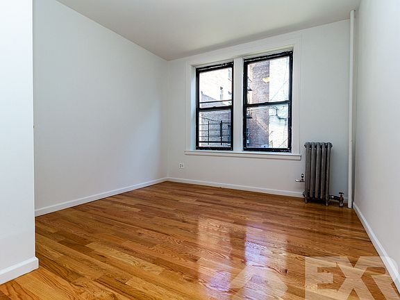 3rd image of 332 Starr St APT 2R