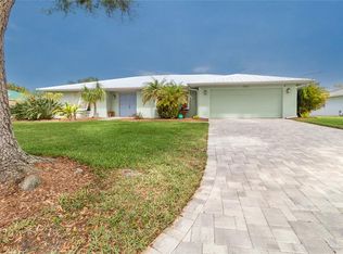 7926 Cypress Lake Dr, Sarasota, FL 34243