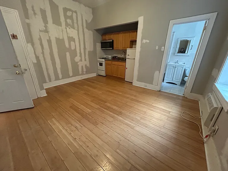 3431 Spring Garden St #B2 — Photo 3