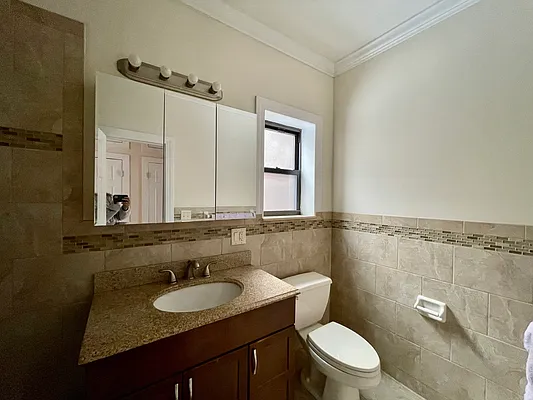 Rented by Oxford Property Group | media 22