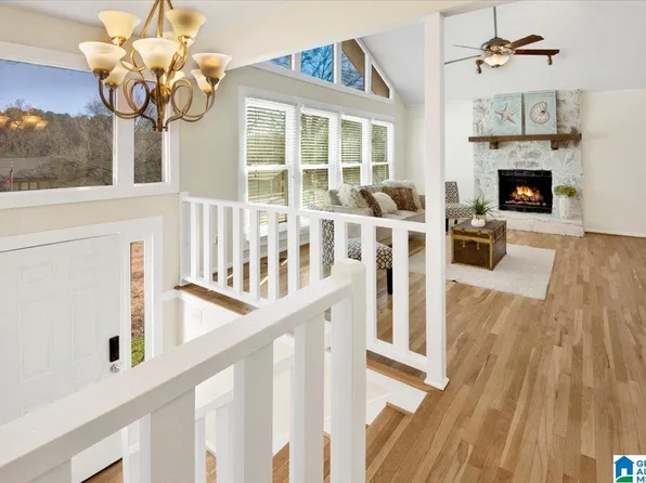 3140 Sunny Meadows Ln, Birmingham, AL 35242
