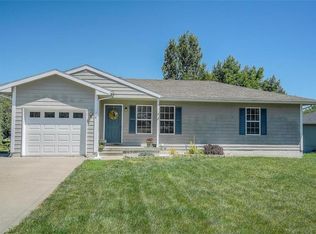 108 E 8th Avenue Cir, Kearney, MO 64060