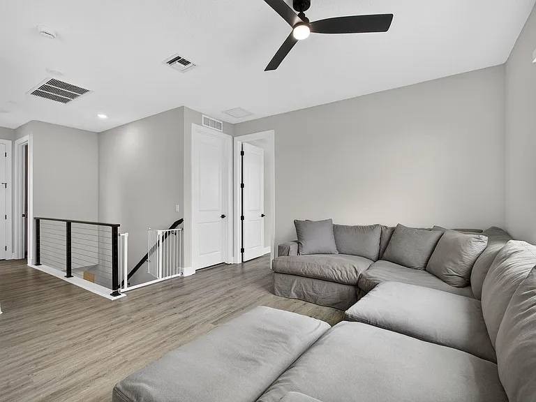 12534 Triumph Ln — Photo 23