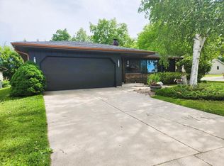 2423 Pershing AVENUE, Sheboygan, WI 53083