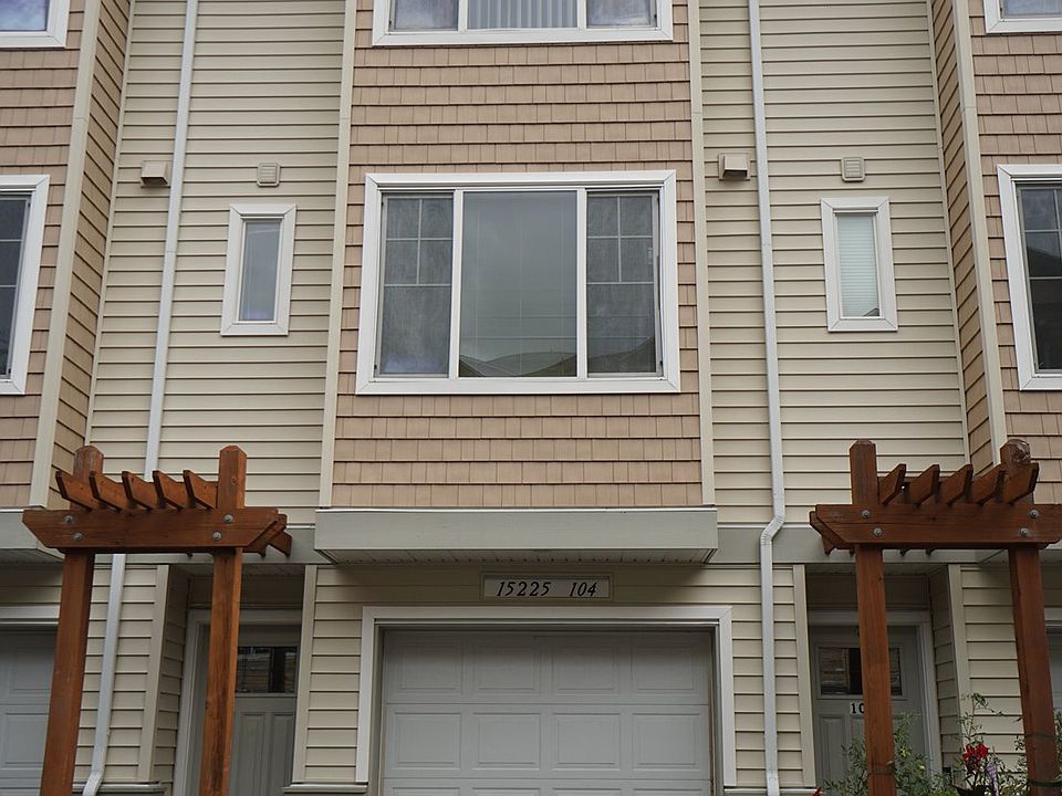 1st image of 15225 SW Mallard Dr Suite 104