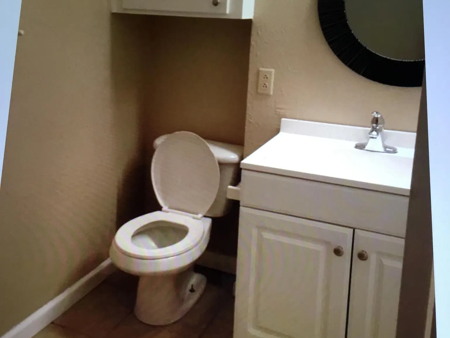 5 bed, 2043 sqft, $1,500 — Photo 1