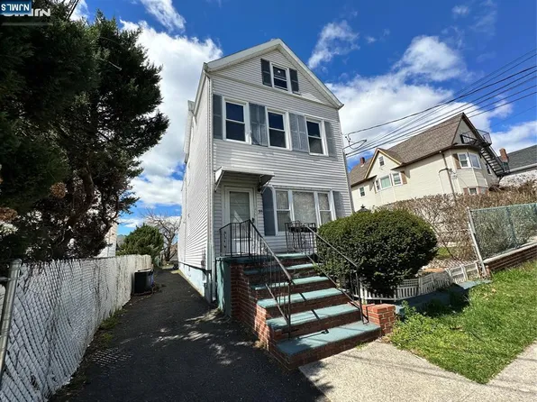 35 Wessington Ave, Garfield, NJ 07026
