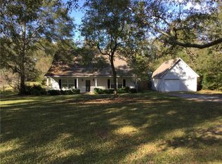 12760 Union Church Dr, Grand Bay, AL 36541