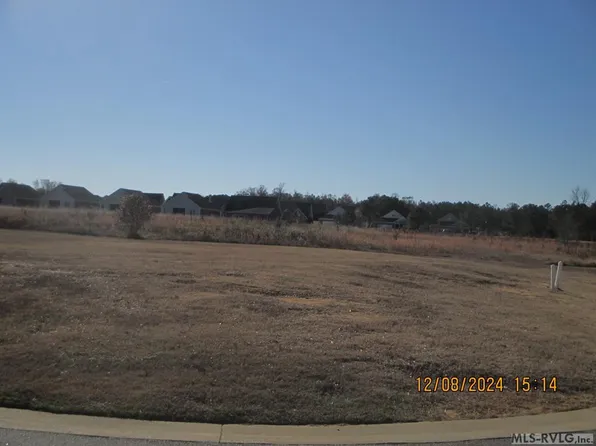 131-133 Savannah Cir N, Roanoke Rapids, NC 27870