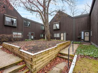 219 Paisley Ct #118, Kalamazoo, MI 49006
