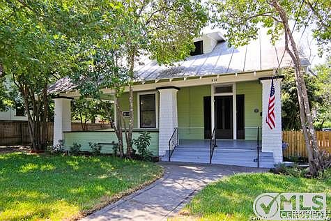 2nd image of 814 Mason St
