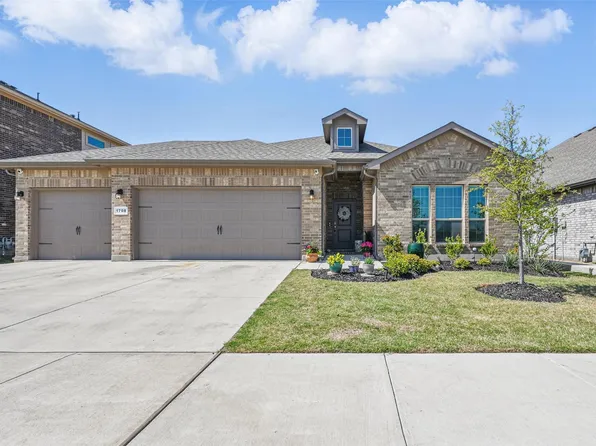 1708 Lapetus Ct, Haslet, TX 76052