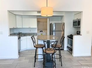 2601 SW Archer Rd APT 220, Gainesville, FL 32608